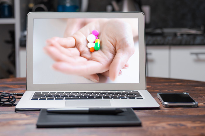 Фармацевтический маркетинг: Онлайн-сегмент фармотрасли растет быстрее аптечного ритейла